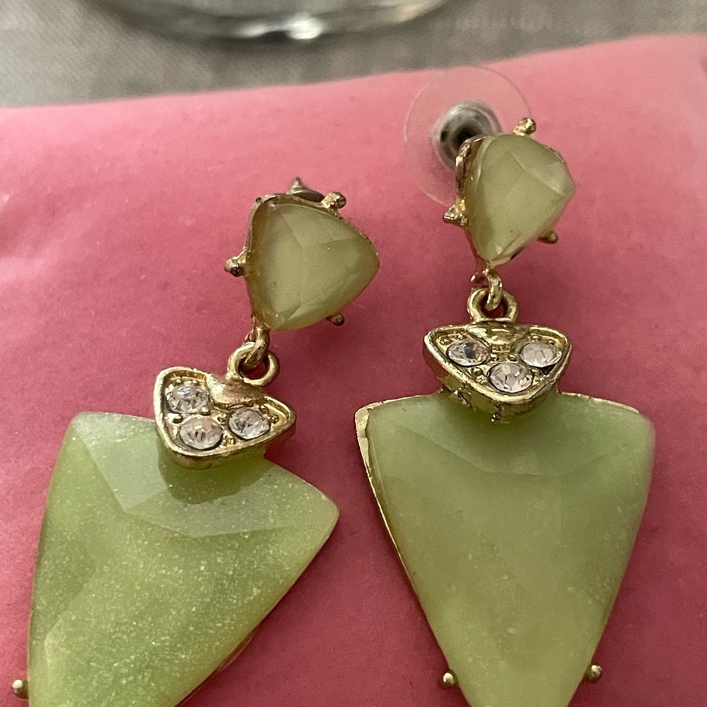 Earrings - Picture 2 of 4